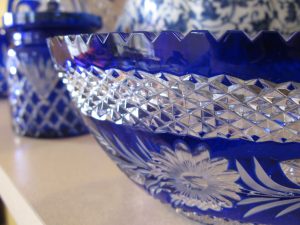 Colored glass kitchen trends 2014