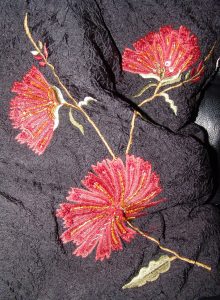 Dark floral patterns are an autumn trends