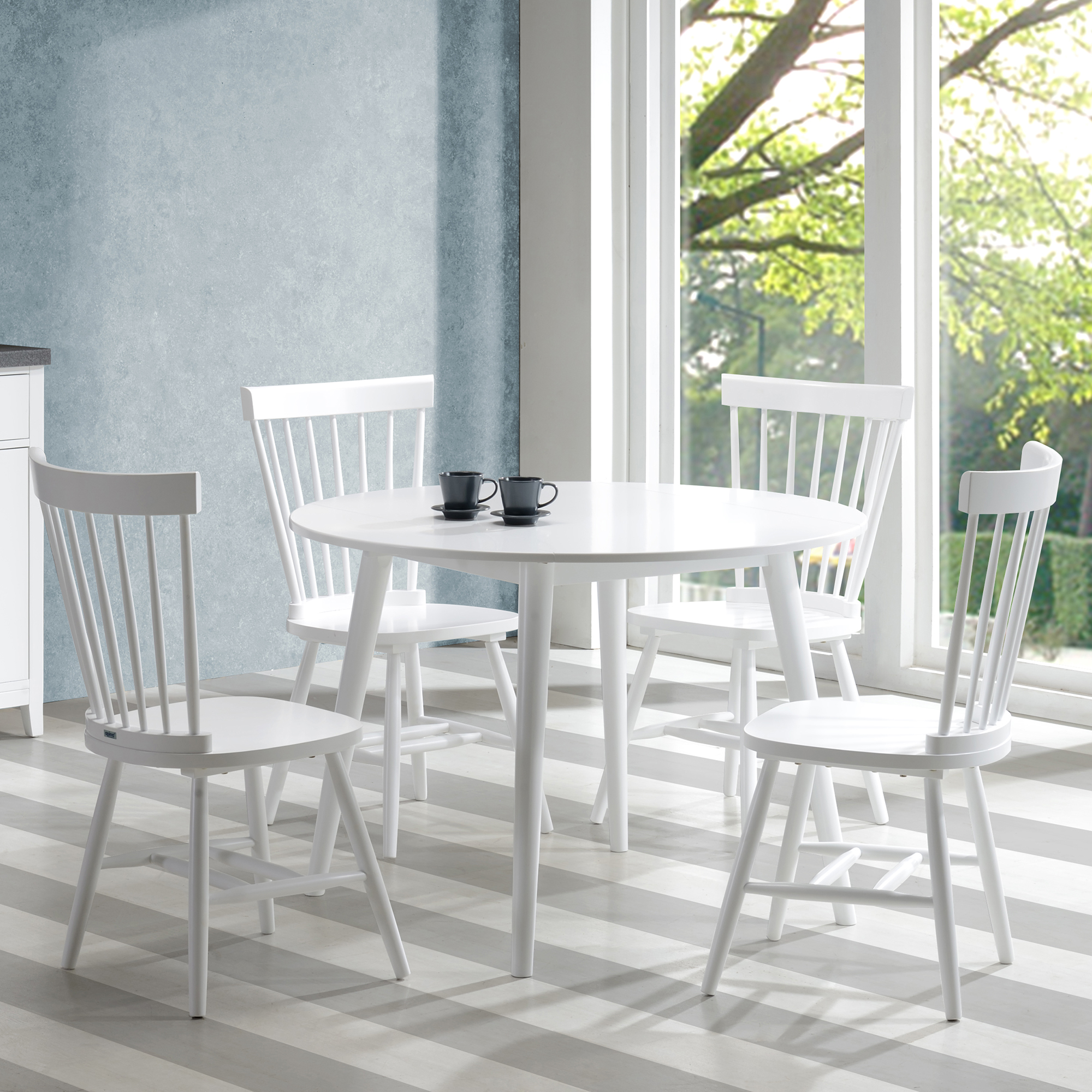 Sprucing Up Your Home With Winter White Furniture