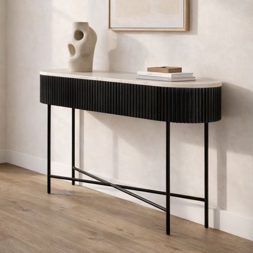 Reyna Console Table, 39